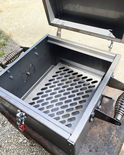 Lunchbox Mini - Compact Charcoal Grill